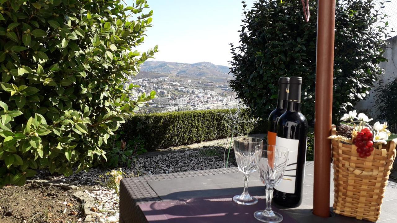 Mito'S House & Douro View Panzió Peso da Régua Kültér fotó